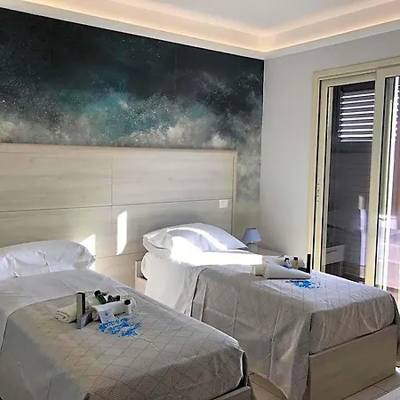 Couette-café Il Corallo Azzurro 3*